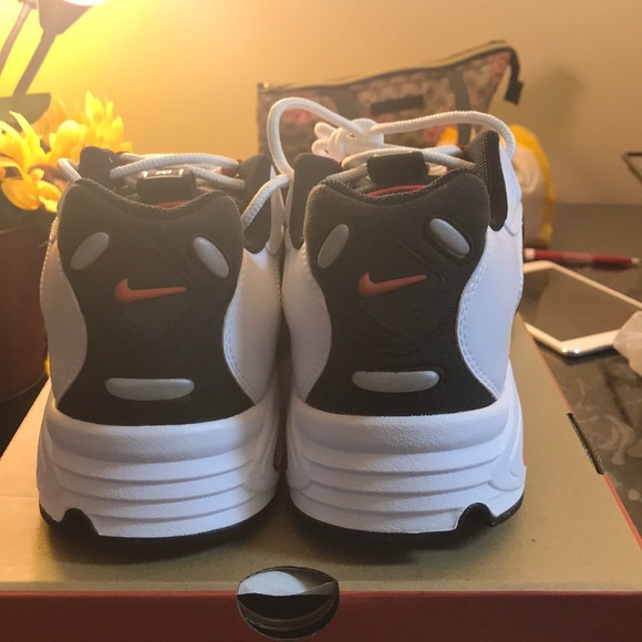 NIKE AIR MAXZ TRIAX - Picture 6 of 8